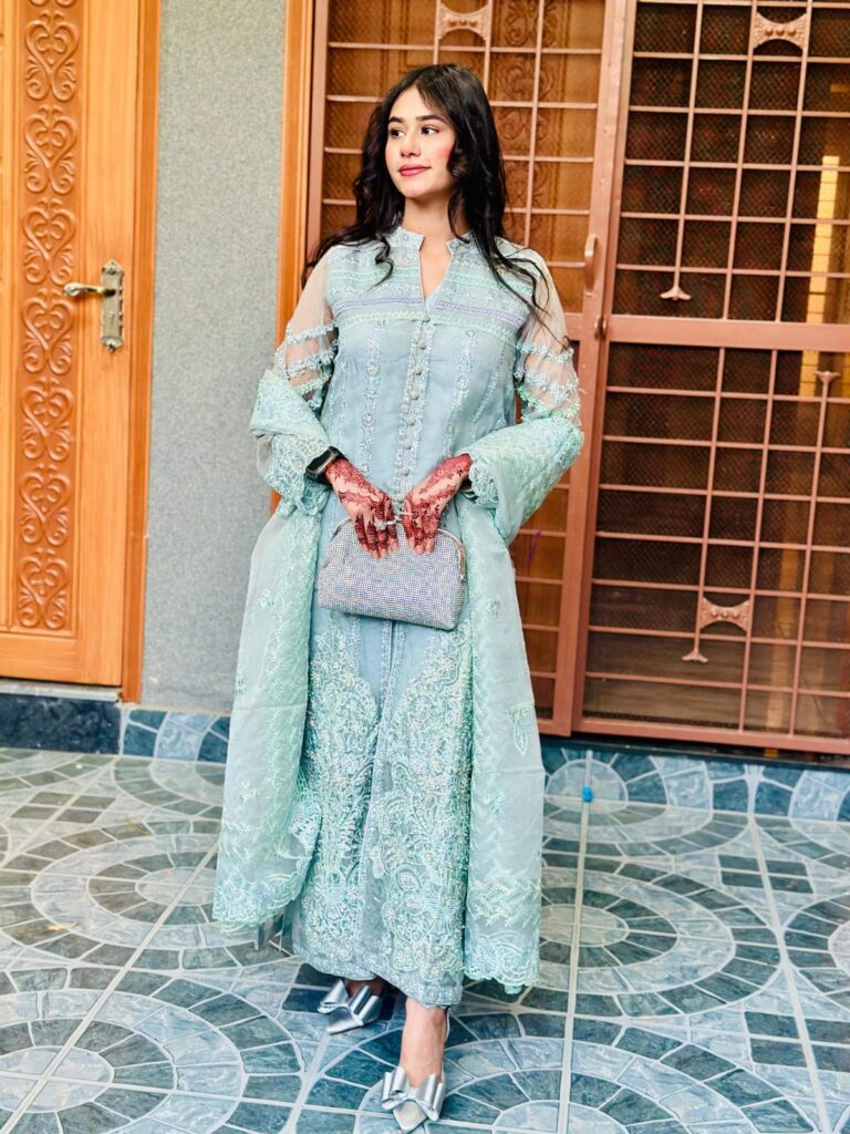 elite escort in Lahore